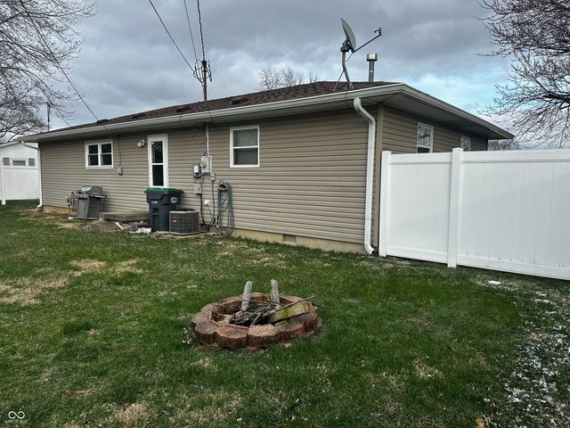 608 E Greenview Drive, Greensburg, IN 47240