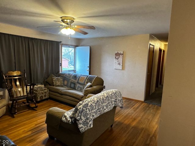 608 E Greenview Drive, Greensburg, IN 47240