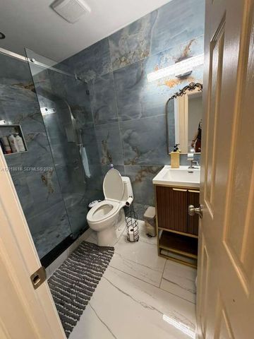 5740 SW 57th Way, Davie, FL 33314