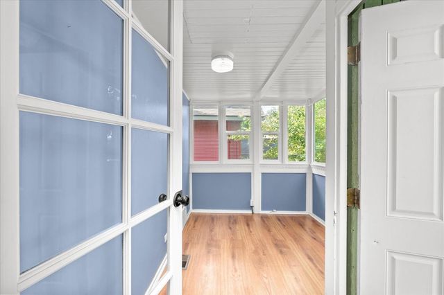 2022 28th St, Sacramento, CA 95818