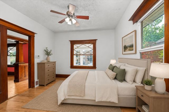 2022 28th St, Sacramento, CA 95818