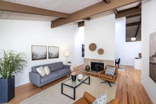 166 Sand Hill Circle, Menlo Park, CA 94025