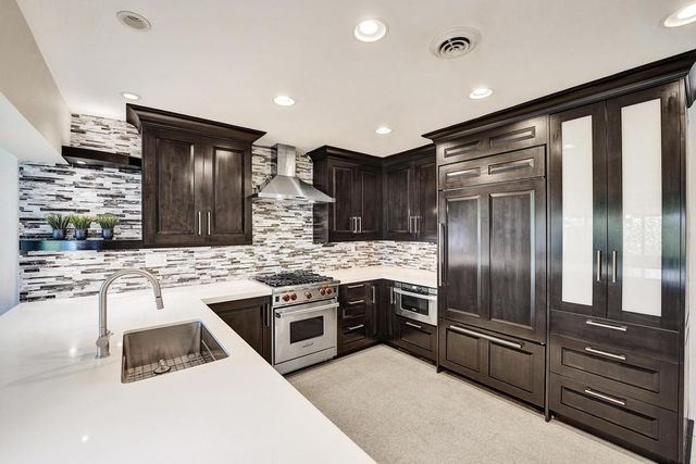 1623 NE 45th Street, Oakland Park, FL 33334