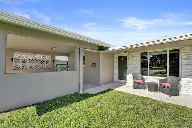 1623 NE 45th Street, Oakland Park, FL 33334