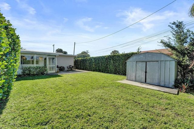 1623 NE 45th Street, Oakland Park, FL 33334