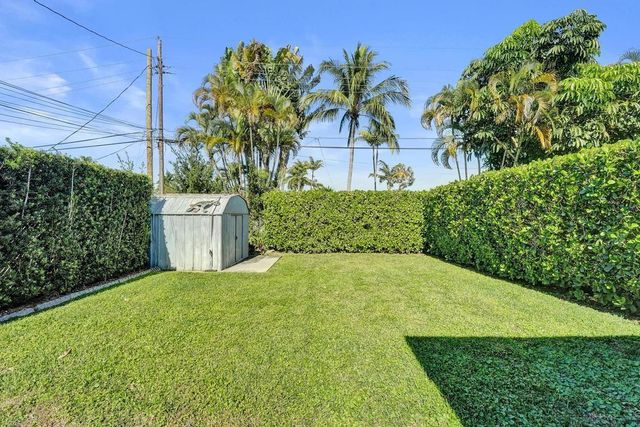 1623 NE 45th Street, Oakland Park, FL 33334