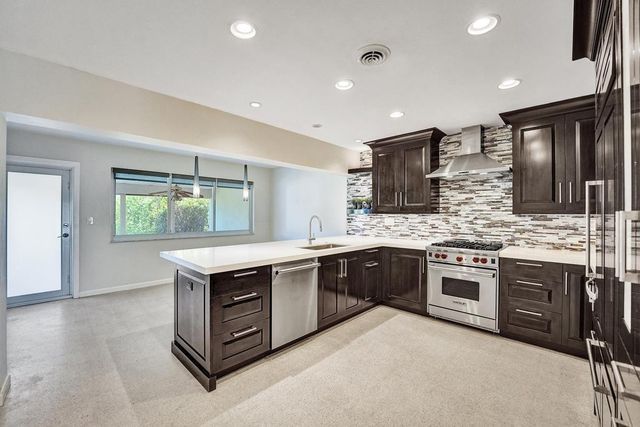 1623 NE 45th Street, Oakland Park, FL 33334