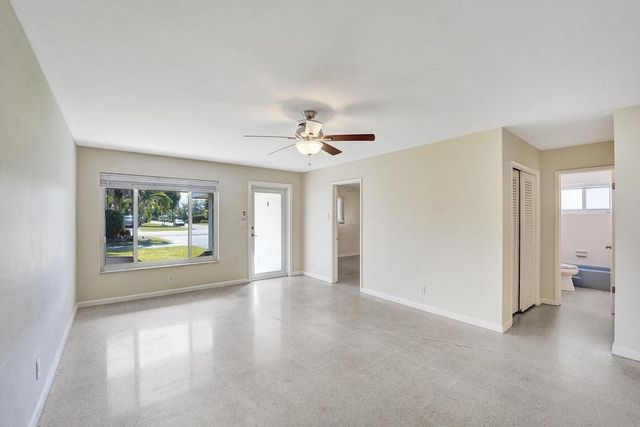 1623 NE 45th Street, Oakland Park, FL 33334