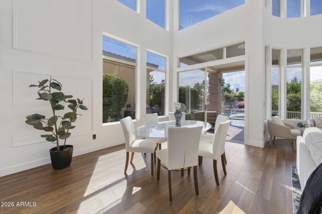 10198 E BAYVIEW Drive, Scottsdale, AZ 85258