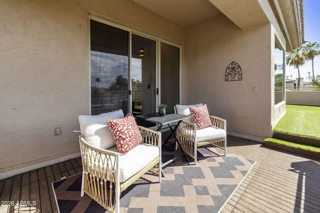10198 E BAYVIEW Drive, Scottsdale, AZ 85258