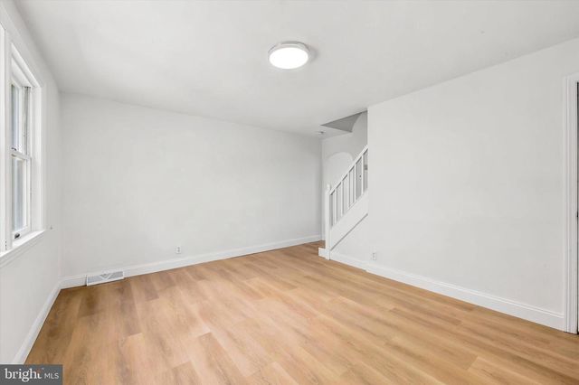 930 DOVER AVE, Wilmington, DE 19805