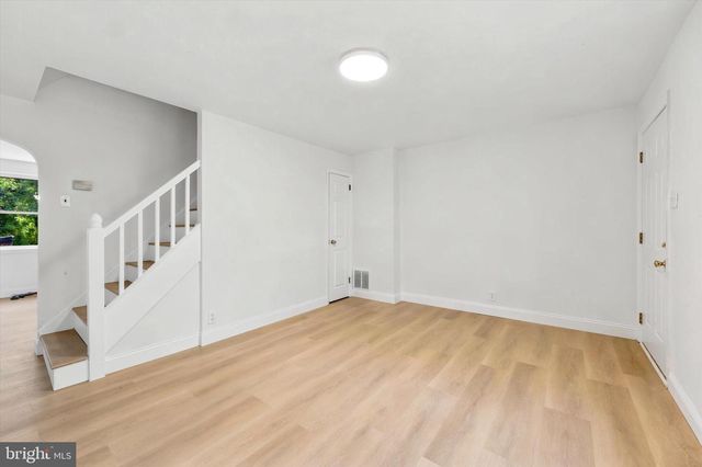 930 DOVER AVE, Wilmington, DE 19805