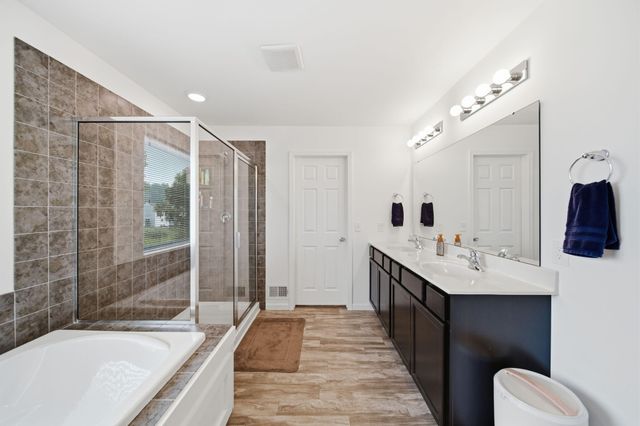 7374 Belfont Court, Ypsilanti, MI 48197