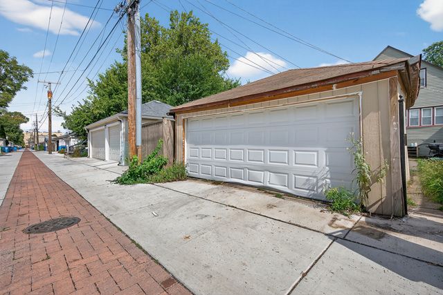 937 Marengo Avenue, Forest Park, IL 60130