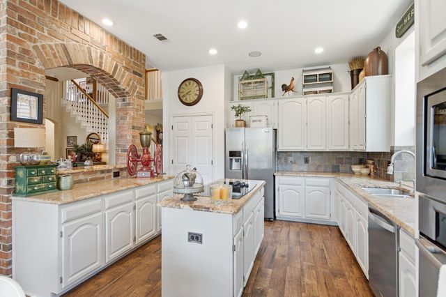 2215 Old Mcgarrah Road, Mckinney, TX 75072