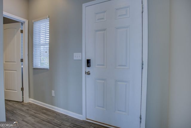 2502 Fraggle Roc, Conyers, GA 30012
