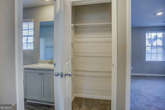 2502 Fraggle Roc, Conyers, GA 30012