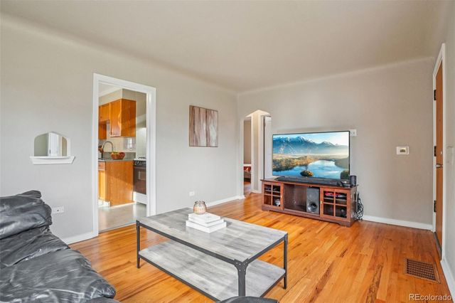 2711 Hooker Street, Denver, CO 80211