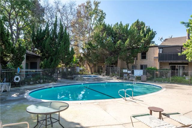 7890 Spring Street 17I, Long Beach, CA 90815