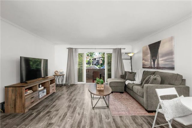 7890 Spring Street 17I, Long Beach, CA 90815