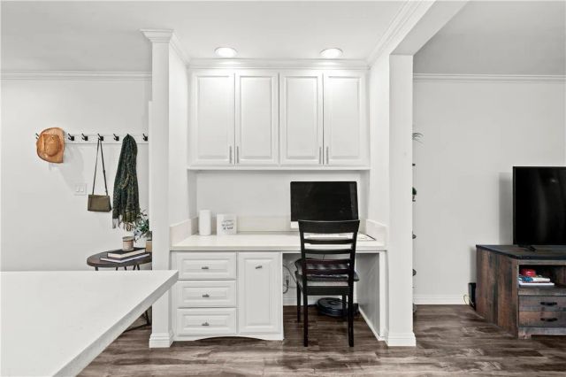 7890 Spring Street 17I, Long Beach, CA 90815