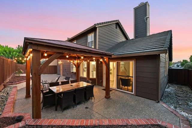 263 Sandstone Drive, Fremont, CA 94536