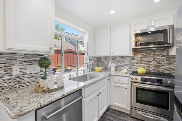 263 Sandstone Drive, Fremont, CA 94536