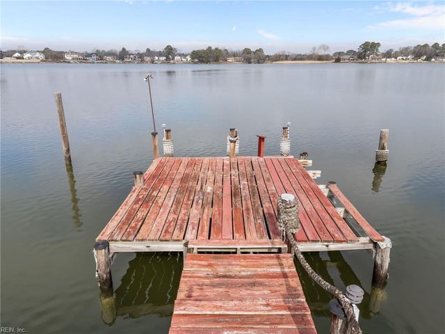 450 Robin RD, Portsmouth, VA 23701