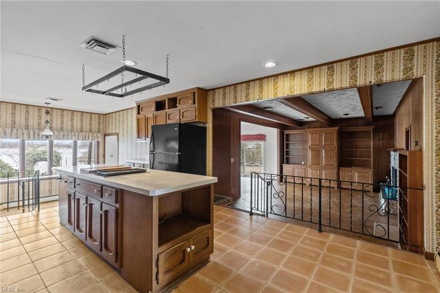 450 Robin RD, Portsmouth, VA 23701