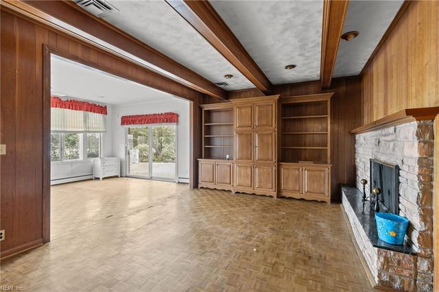 450 Robin RD, Portsmouth, VA 23701