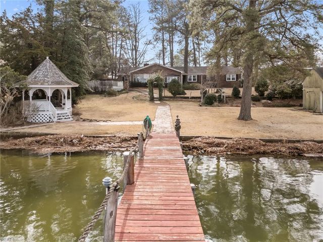 450 Robin RD, Portsmouth, VA 23701