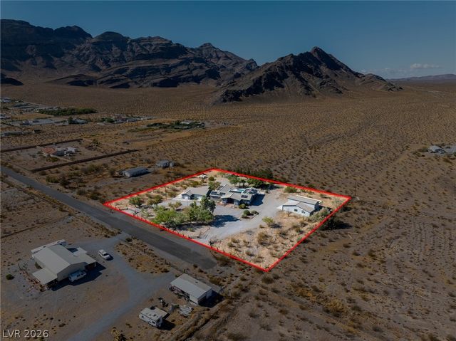 1660 West Duck Street, Pahrump, NV 89060