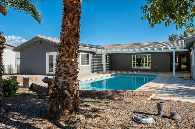 1660 West Duck Street, Pahrump, NV 89060