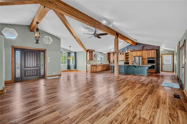 1660 West Duck Street, Pahrump, NV 89060