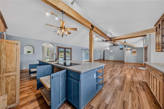 1660 West Duck Street, Pahrump, NV 89060