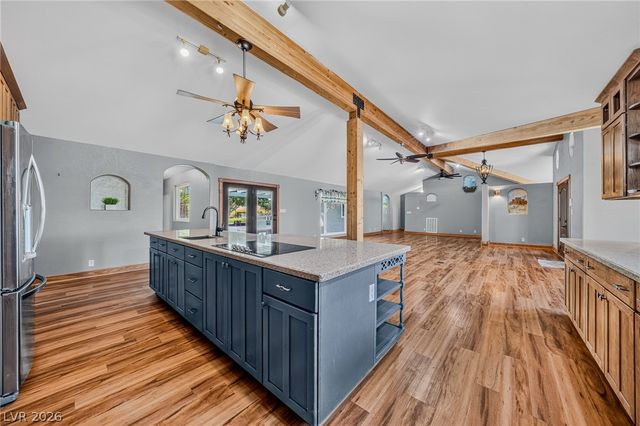 1660 West Duck Street, Pahrump, NV 89060