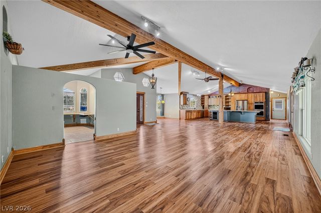 1660 West Duck Street, Pahrump, NV 89060
