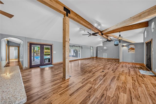 1660 West Duck Street, Pahrump, NV 89060