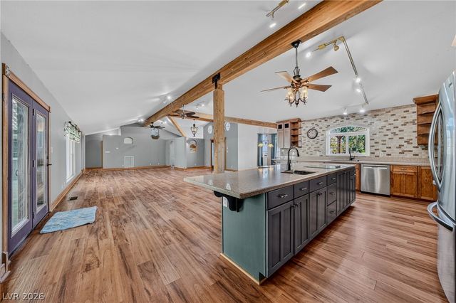 1660 West Duck Street, Pahrump, NV 89060