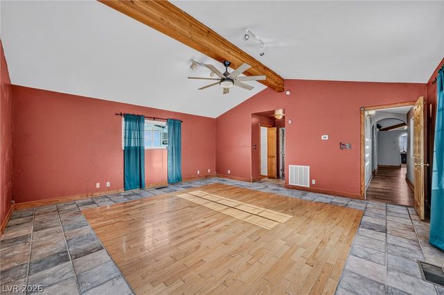 1660 West Duck Street, Pahrump, NV 89060