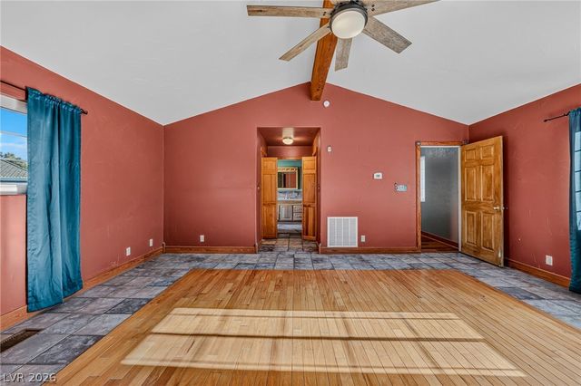 1660 West Duck Street, Pahrump, NV 89060