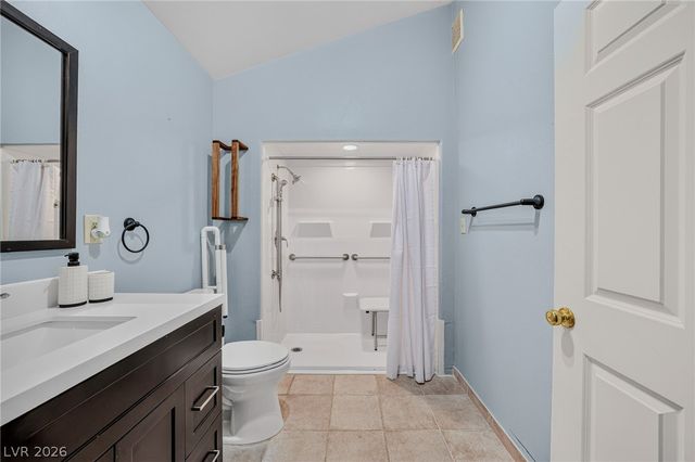 1660 West Duck Street, Pahrump, NV 89060