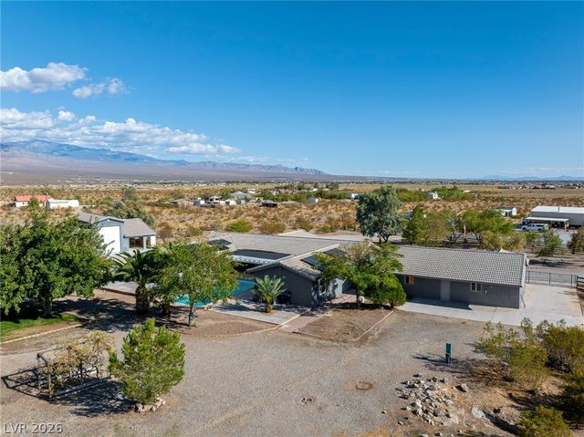1660 West Duck Street, Pahrump, NV 89060