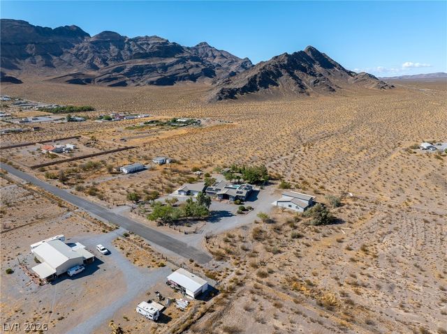 1660 West Duck Street, Pahrump, NV 89060