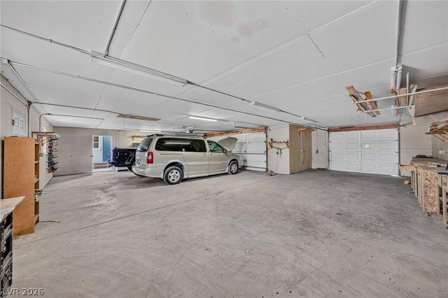 1660 West Duck Street, Pahrump, NV 89060