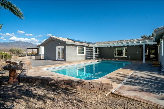 1660 West Duck Street, Pahrump, NV 89060