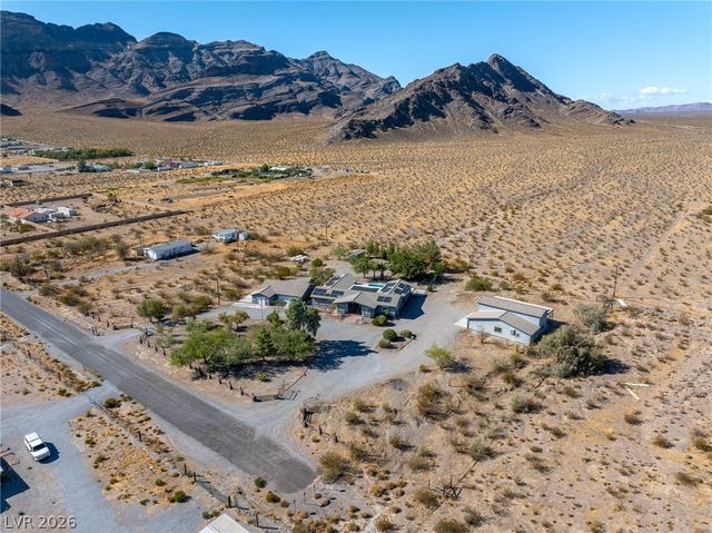 1660 West Duck Street, Pahrump, NV 89060