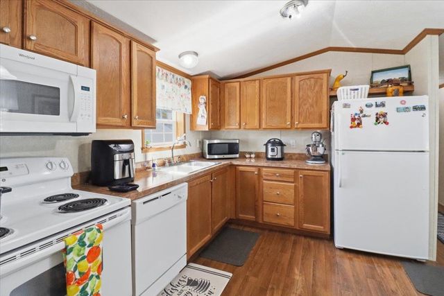 37 Penny Lane, Shelburne, VT 05482