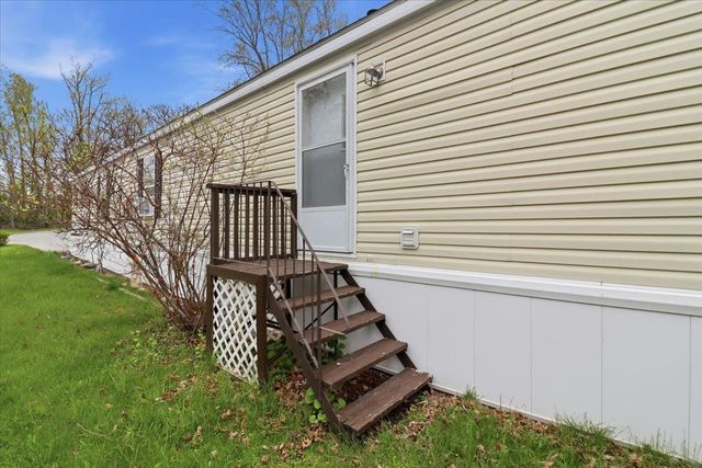 37 Penny Lane, Shelburne, VT 05482