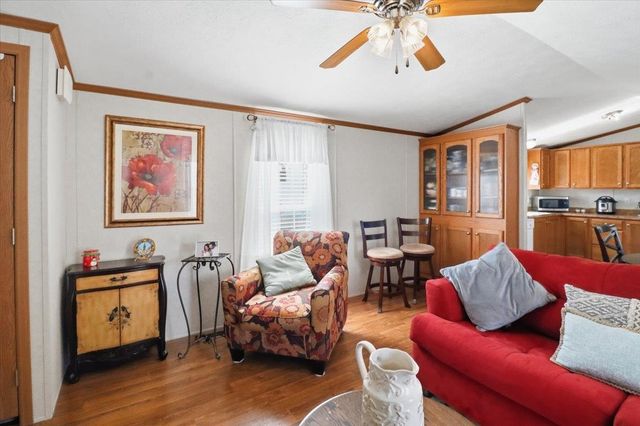 37 Penny Lane, Shelburne, VT 05482